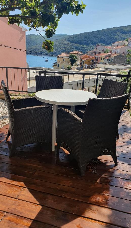 Apartman Mea Рабац Екстериор снимка