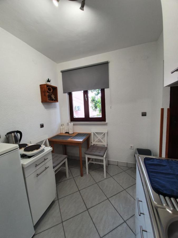 Apartman Mea Рабац Екстериор снимка